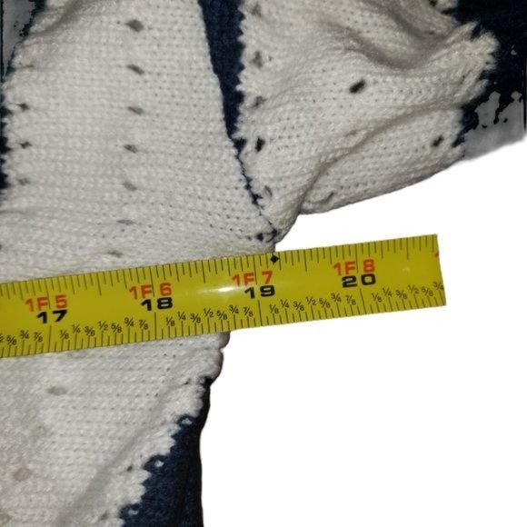 Striped Knit V-Neck Oversized Sweater Size Small - Picture 3 of 5